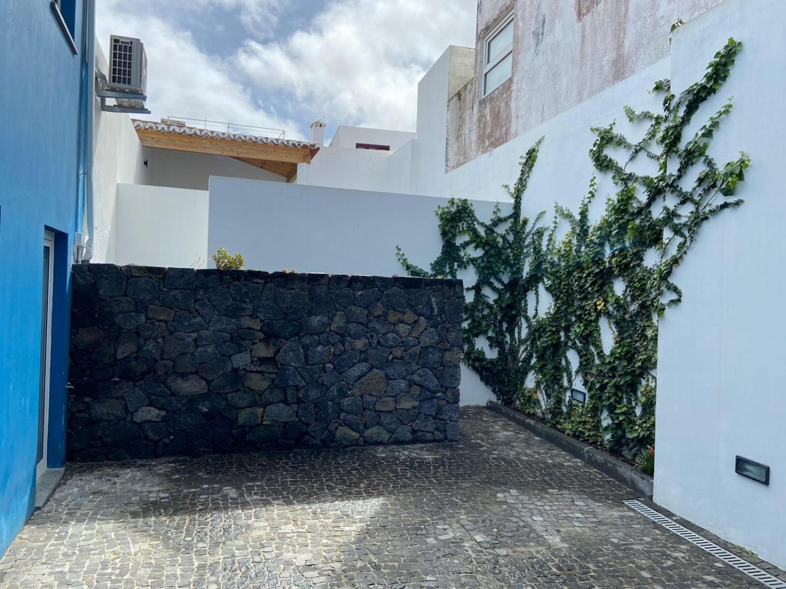 A Casinha Apartment Angra do Heroísmo Екстериор снимка